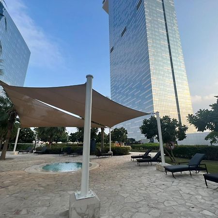Dinar Home Abu Dhabi Bagian luar foto