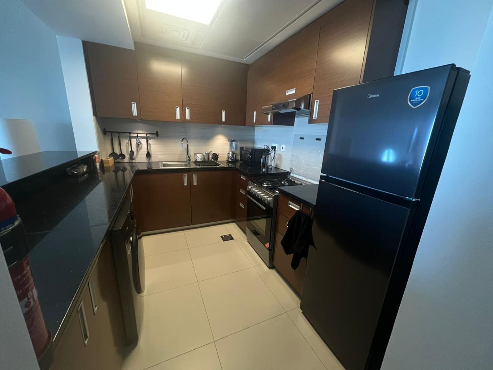 Dinar Home Abu Dhabi Bagian luar foto