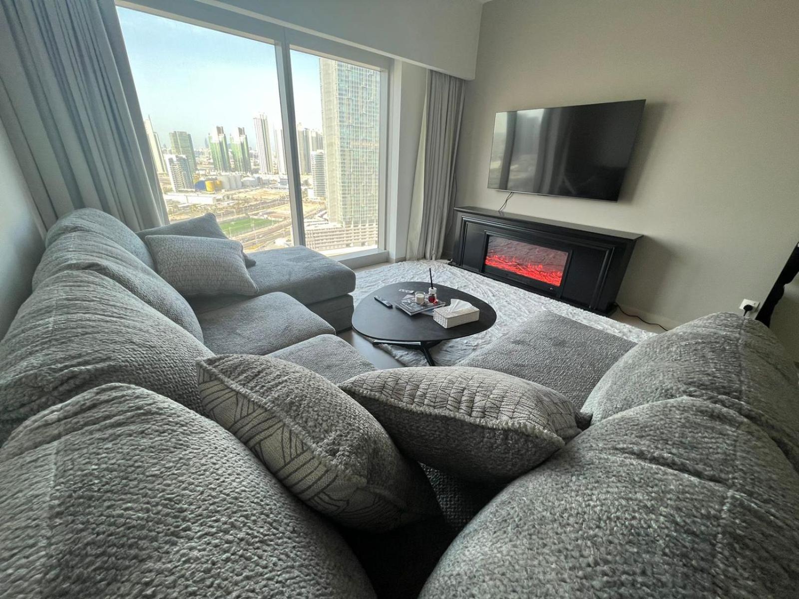 Dinar Home Abu Dhabi Bagian luar foto